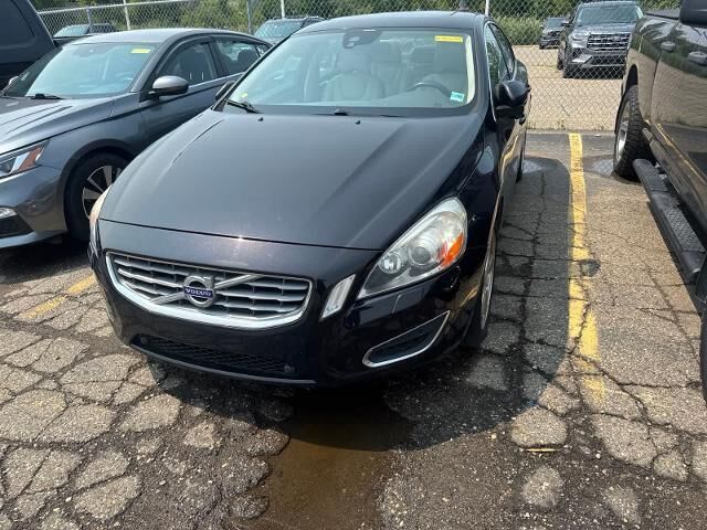 2013 Volvo S60 T5