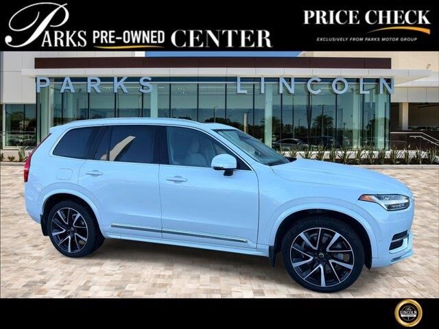 2023 Volvo XC90 B6 Plus Bright Theme 6P