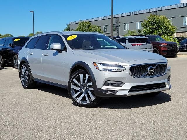 2023 Volvo V90 Cross Country B6 Ultimate