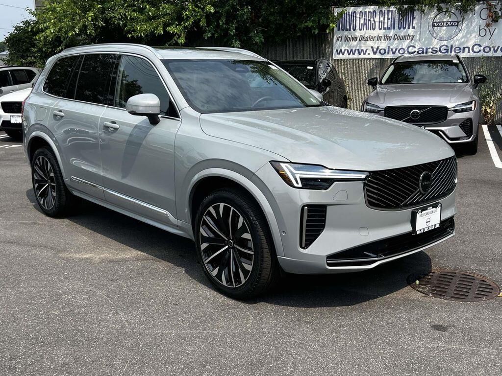 2026 Volvo XC90 B6 Plus 7P