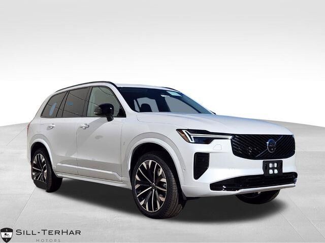 2026 Volvo XC90 B6 Ultra Dark 7P