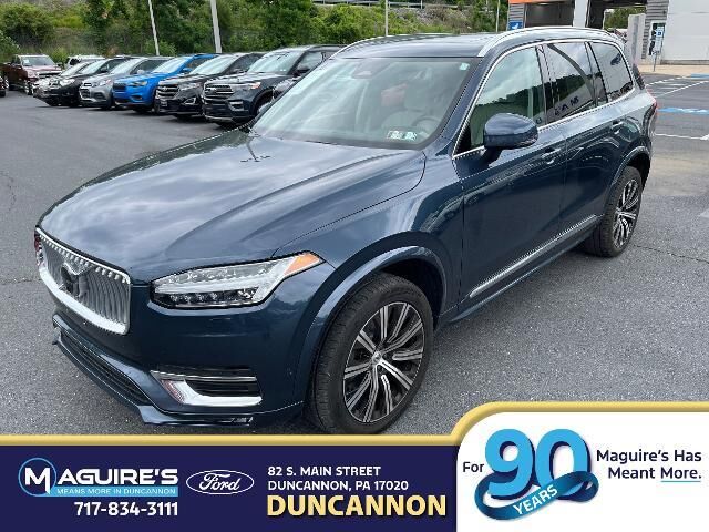 2023 Volvo XC90 B6 Plus Bright Theme 7P