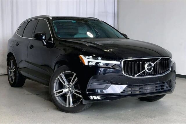 2021 Volvo XC60 T5 Momentum