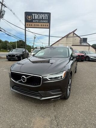 2018 Volvo XC60 Momentum