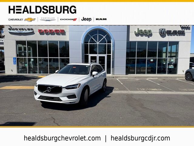 2021 Volvo XC60 T5 Momentum