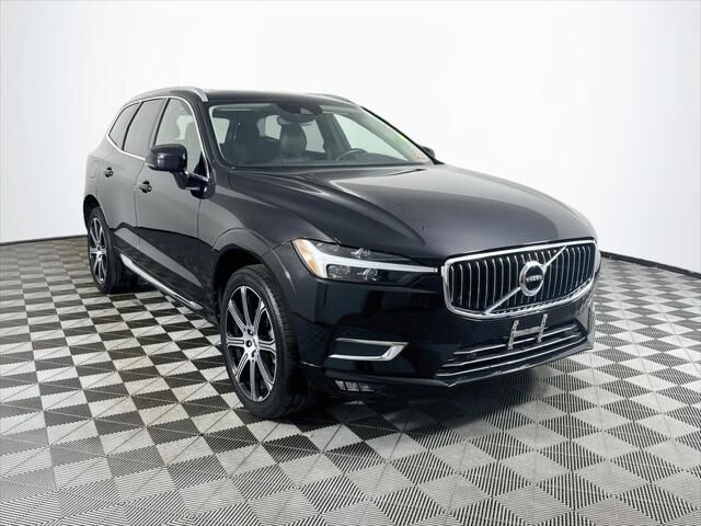2021 Volvo XC60 T5 Inscription — photo 1 of 13