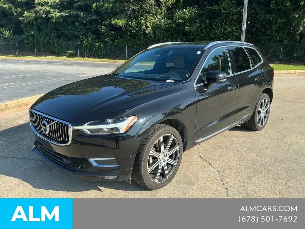 2018 Volvo XC60 T5 Inscription — photo 1 of 13