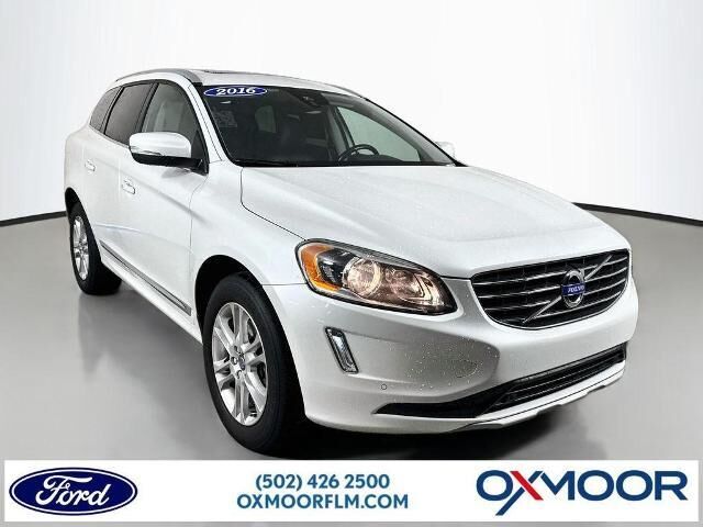 2016 Volvo XC60 T5 Drive-E Premier