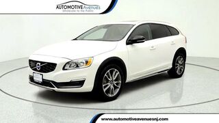 2015 Volvo V60 Cross Country T5