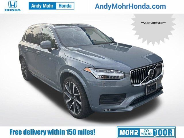 2021 Volvo XC90 Momentum
