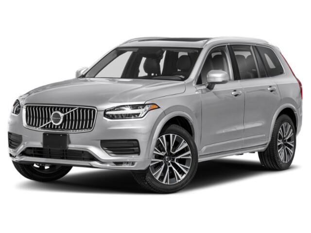 2020 Volvo XC90 T6 Momentum 7-Passenger