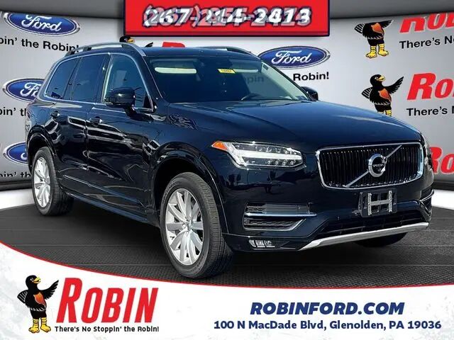 2016 Volvo XC90 T6 Momentum — photo 1 of 13