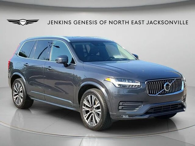 2021 Volvo XC90 T6 Momentum 7-Passenger