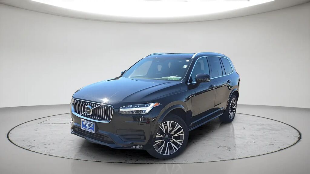 2021 Volvo XC90 T6 Momentum 7-Passenger — photo 1 of 13