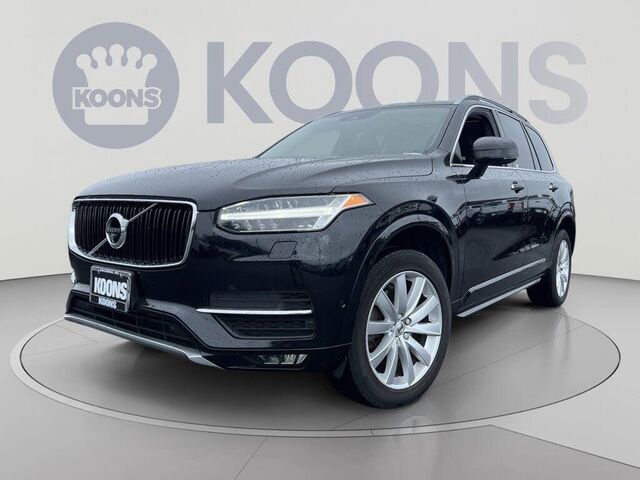 2017 Volvo XC90 T6 Momentum