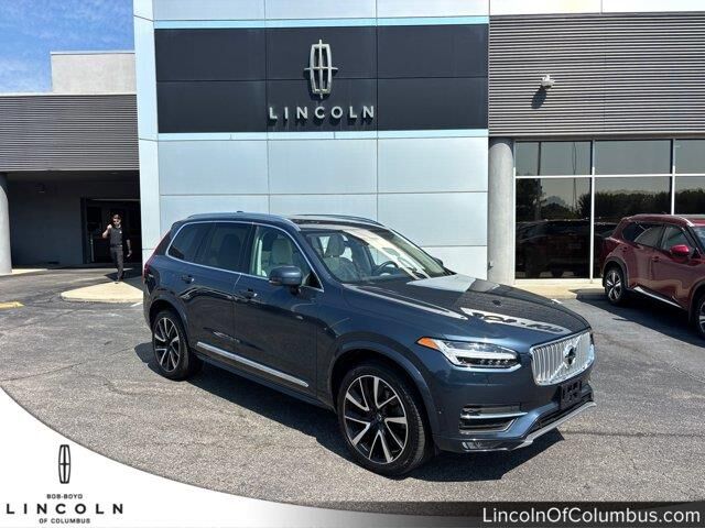 2019 Volvo XC90 T6 Inscription