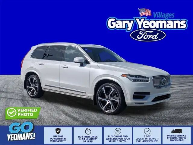 2022 Volvo XC90 T6 Inscription 7-Passenger