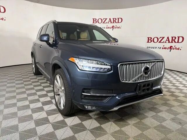 2019 Volvo XC90 T6 Inscription — photo 1 of 11