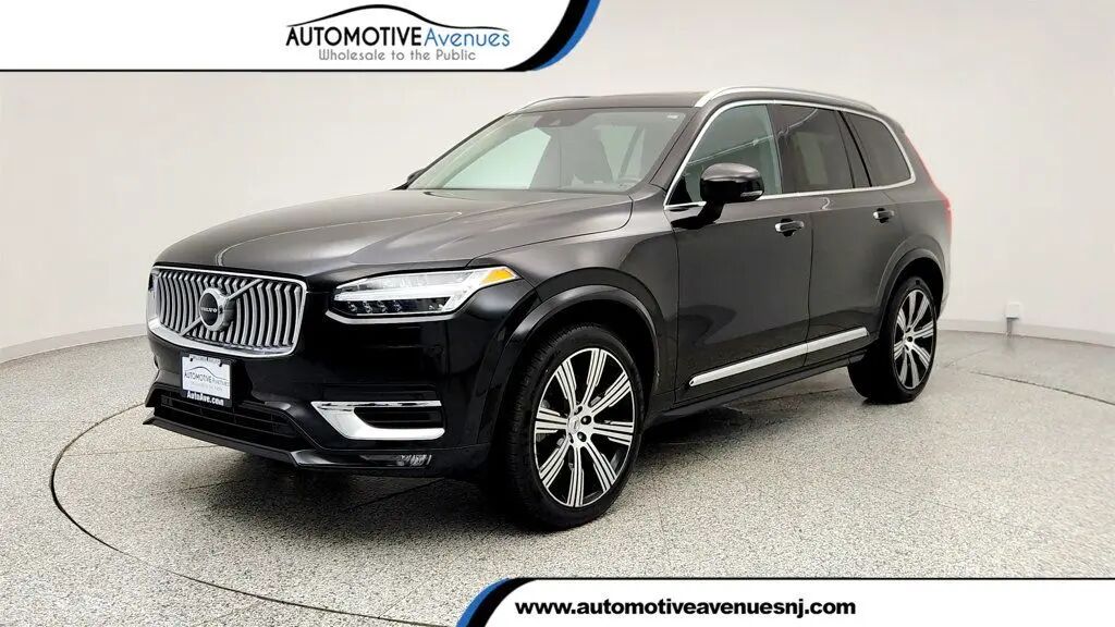 2021 Volvo XC90 T6 Inscription 7-Passenger — photo 1 of 13