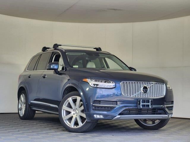 2019 Volvo XC90 T6 Inscription