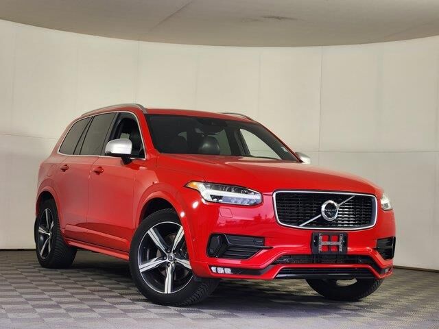 2017 Volvo XC90 T6 R-Design