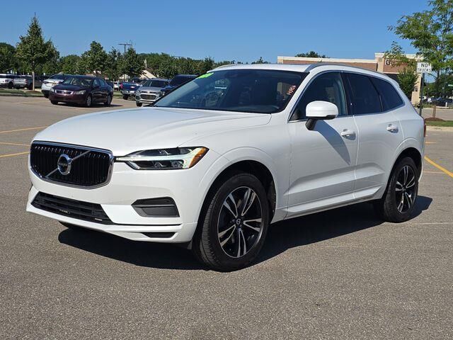 2020 Volvo XC60 T6 Momentum