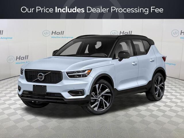 2019 Volvo XC40 T4 R-Design