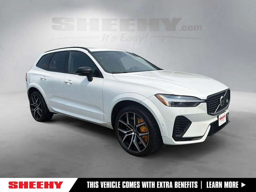 2022 Volvo XC60 Recharge T8 Polestar Engineered — photo 1 of 10