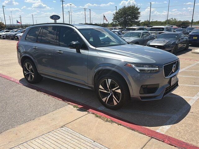 2020 Volvo XC90 T8 eAWD R-Design