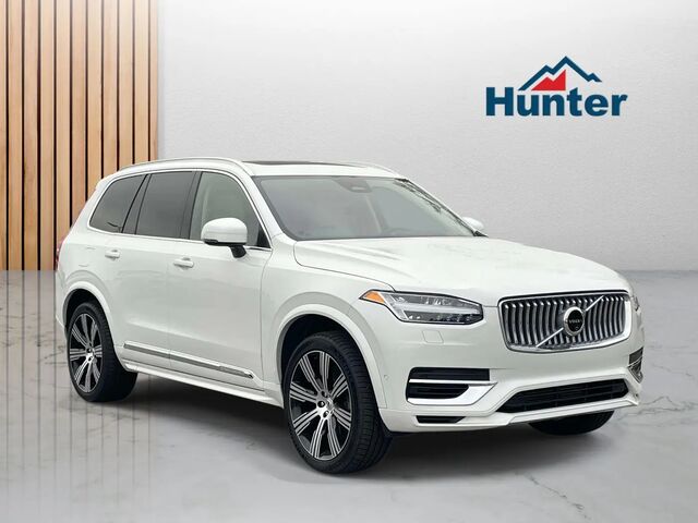 2024 Volvo XC90 Recharge T8 Ultimate Bright Theme 7P