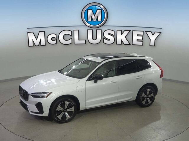 2024 Volvo XC60 Recharge Plug-In Hybrid Plus Dark Theme