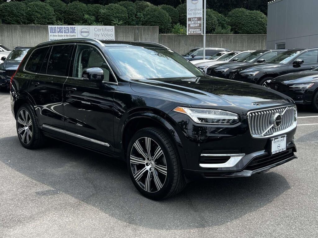 2024 Volvo XC90 Recharge T8 Plus Bright Theme 6P