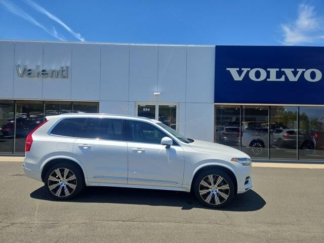 2025 Volvo XC90 T8 Ultra Bright Theme 7P — photo 1 of 13