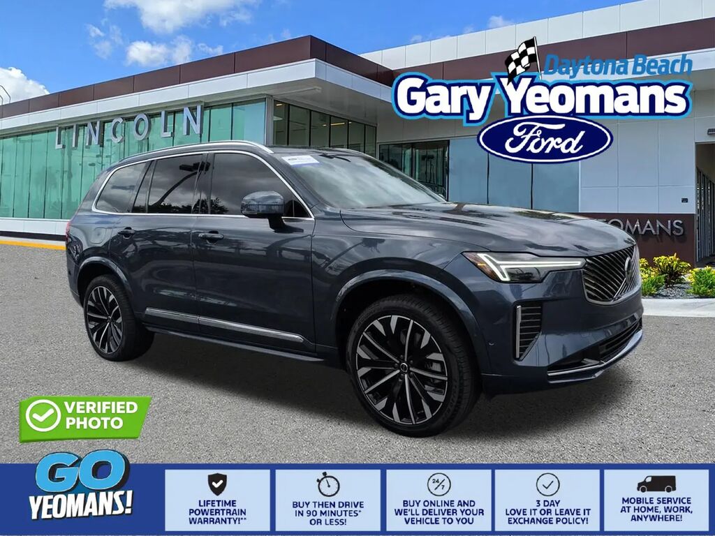 2025 Volvo XC90 T8 Ultra Bright Theme 7P