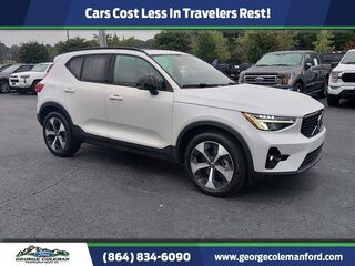 2023 Volvo XC40 B4 Ultimate Dark Theme