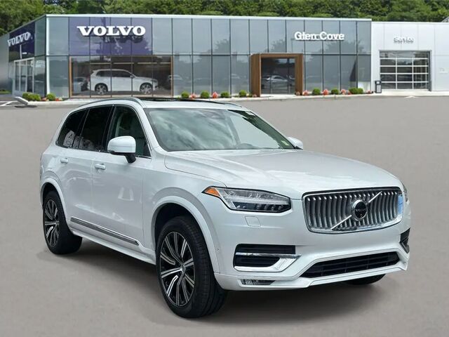 2024 Volvo XC90 B5 Plus Bright Theme