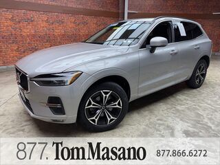 2022 Volvo XC60 B5 Momentum