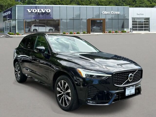 2024 Volvo XC60 B5 Core Dark Theme
