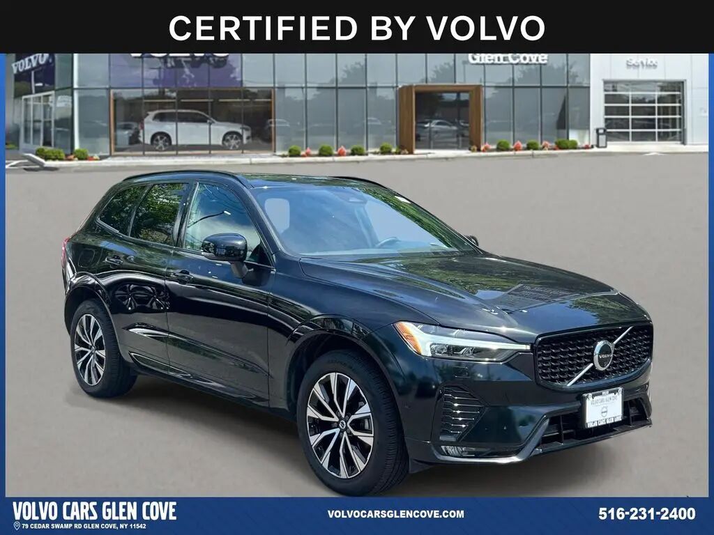 2024 Volvo XC60 B5 Plus Dark Theme — photo 1 of 12