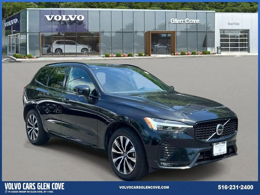 2024 Volvo XC60 B5 Plus Dark Theme