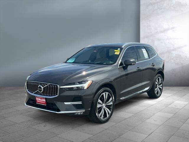 2022 Volvo XC60 B5 Inscription