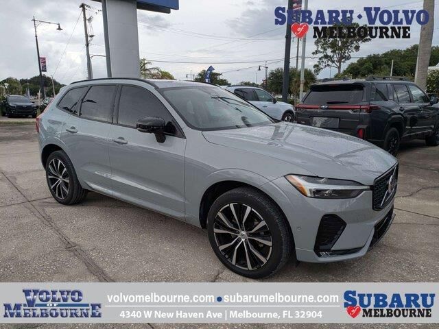 2024 Volvo XC60 B5 Plus Dark Theme