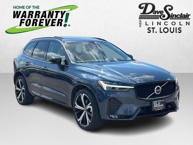 2024 Volvo XC60 B5 Ultimate Dark Theme