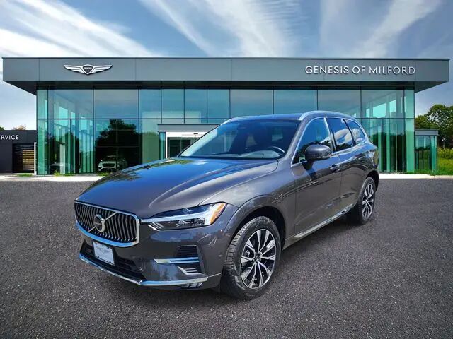 2023 Volvo XC60 B5 Plus Bright Theme