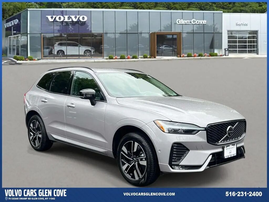 2026 Volvo XC60 B5 Plus
