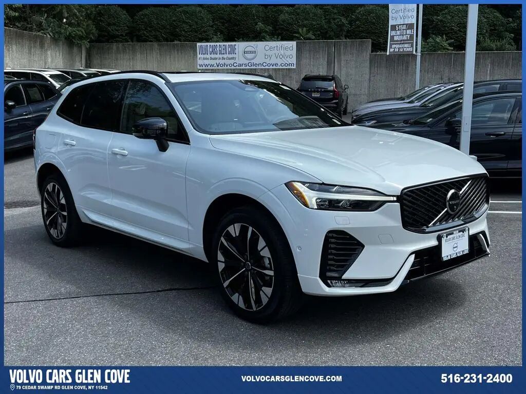 2026 Volvo XC60 B5 Plus — photo 1 of 26