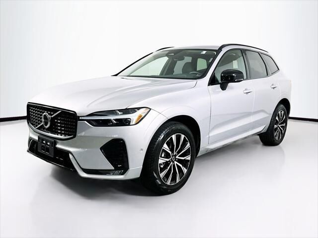 2025 Volvo XC60 B5 Plus Dark Theme
