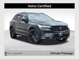 2026 Volvo XC60 B5 Ultra Black Edition