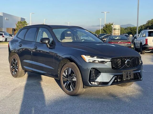 2026 Volvo XC60 B5 Core