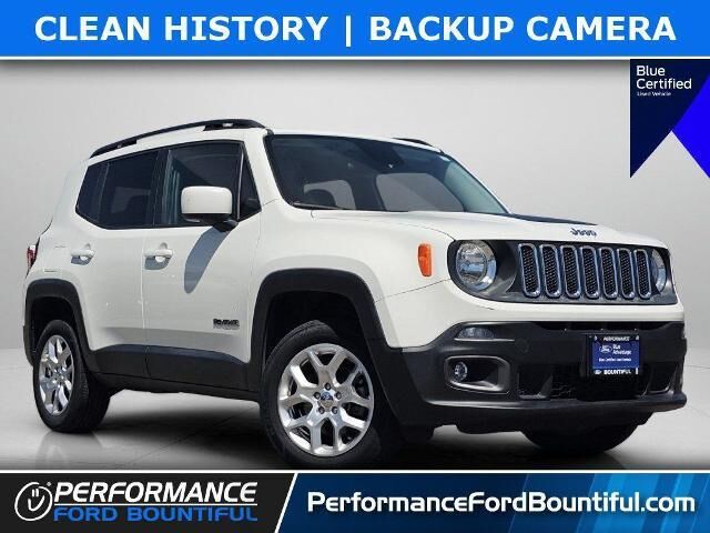 2017 Jeep Renegade Latitude — photo 1 of 4